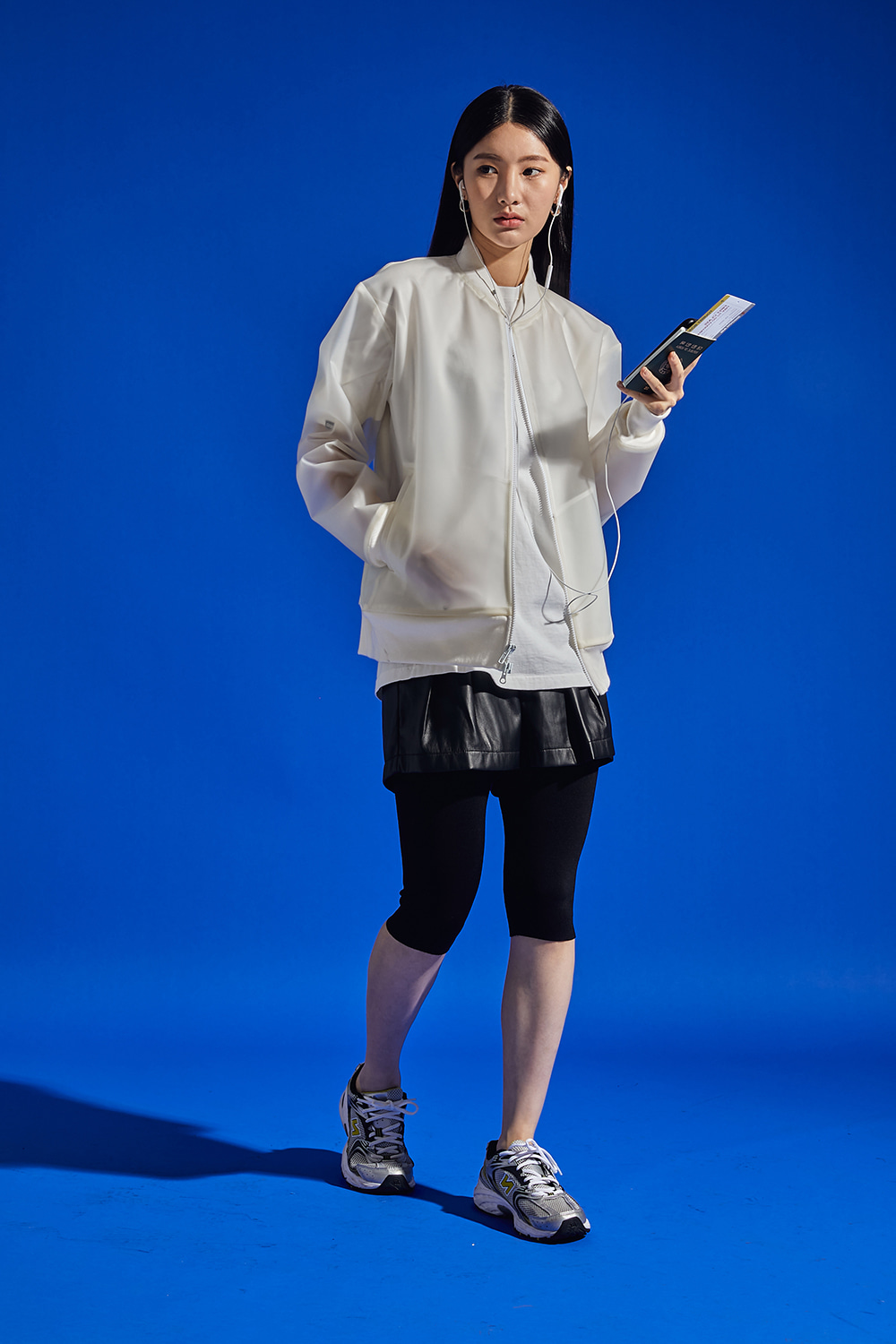 TOURIST lookbook 13