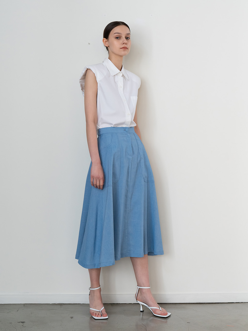 Padded Sleeveless Shirt — 3