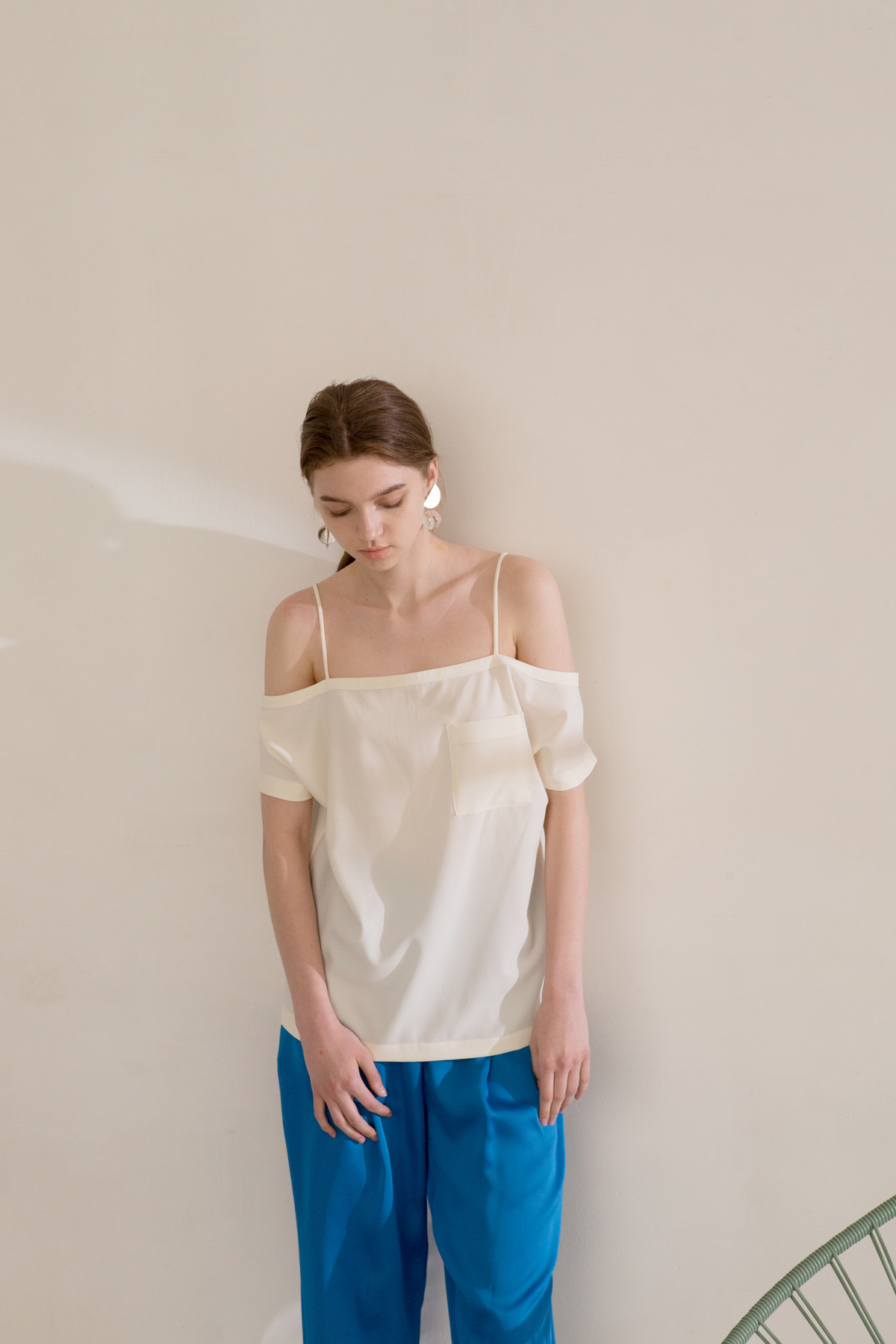 Open-Shoulder Top — 4