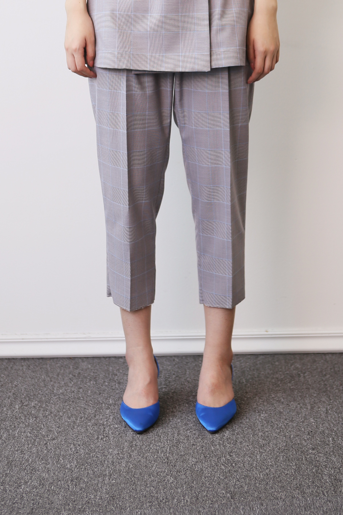 Glen-Check Slim Baggy Pants — 12